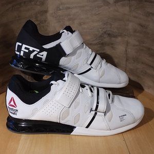 gold weightlifting shoes